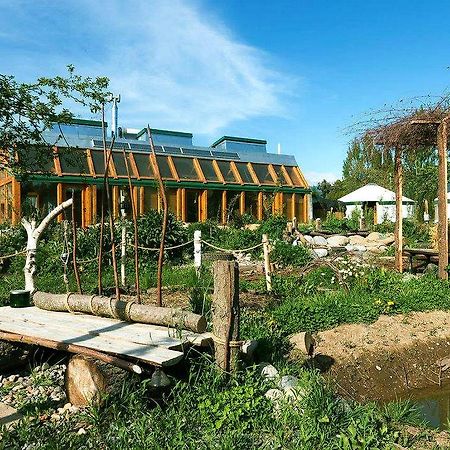 Earthship Patagonia Eco Accommodations เอลโบลซอน ภายนอก รูปภาพ