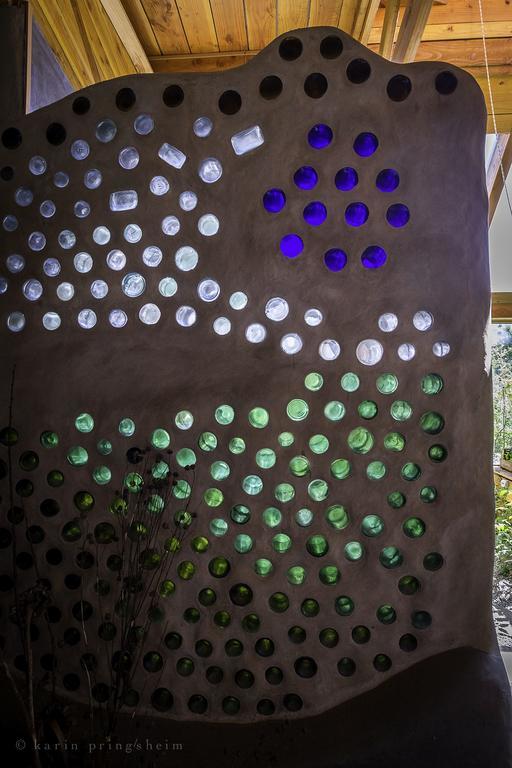 Earthship Patagonia Eco Accommodations เอลโบลซอน ภายนอก รูปภาพ